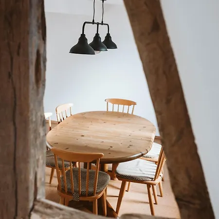 In Altem アパート *